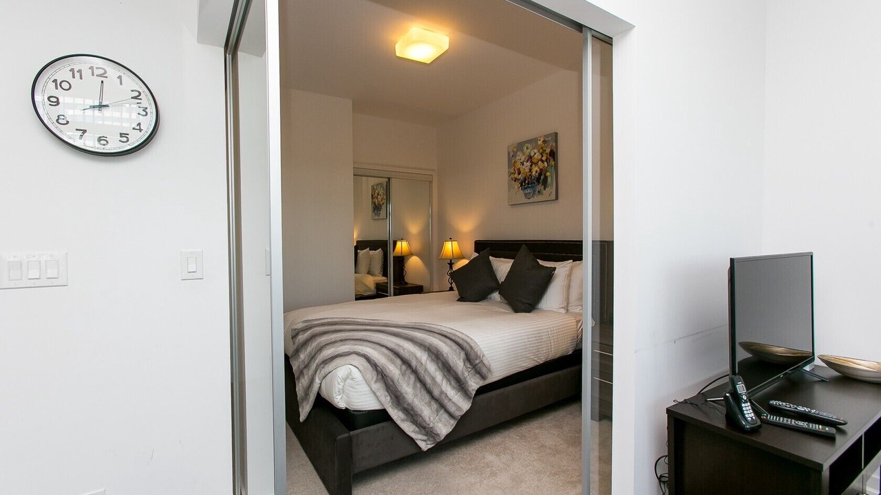 Photo of Bedroom in Toronto Entertainment District