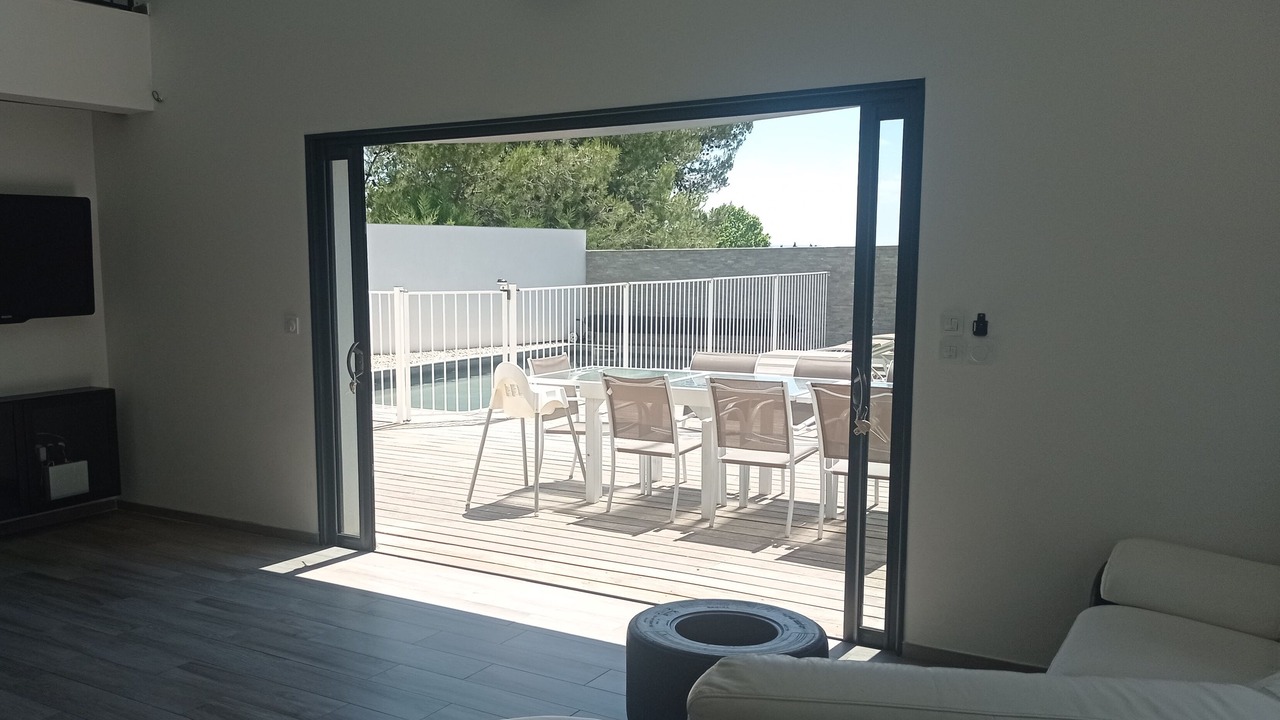 Photo of Others in Ales