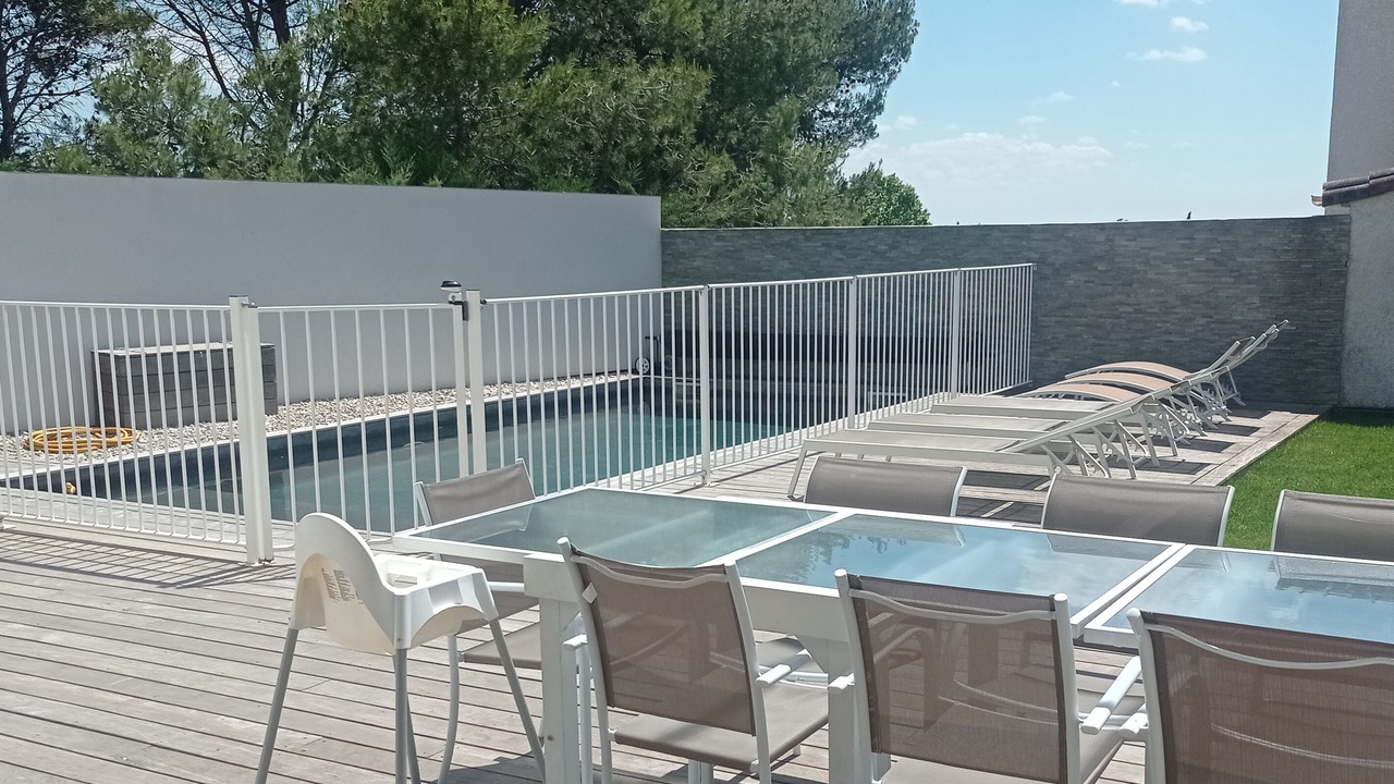 Photo of Outdoor in Ales