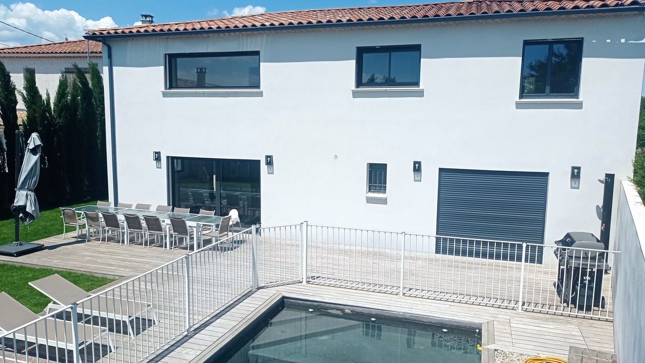 Photo of Outdoor in Ales