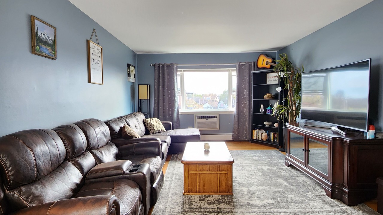 Photo of Livingroom in Chicago