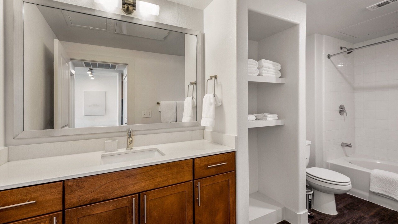 Photo of Bathroom in Venus