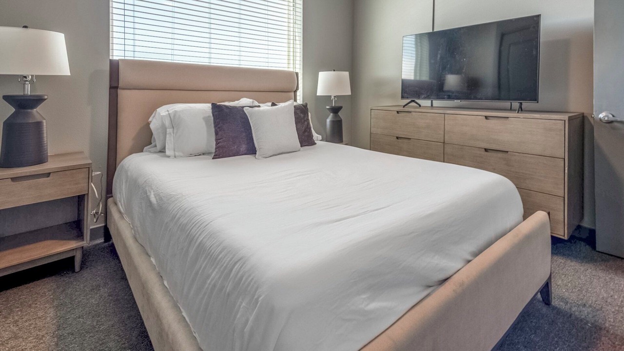 Photo of Bedroom in University District
