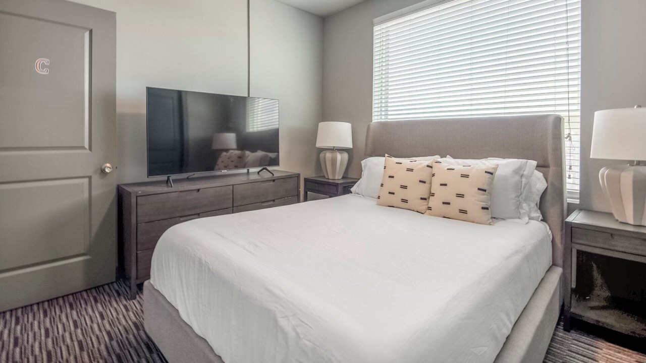 Photo of Bedroom in University District