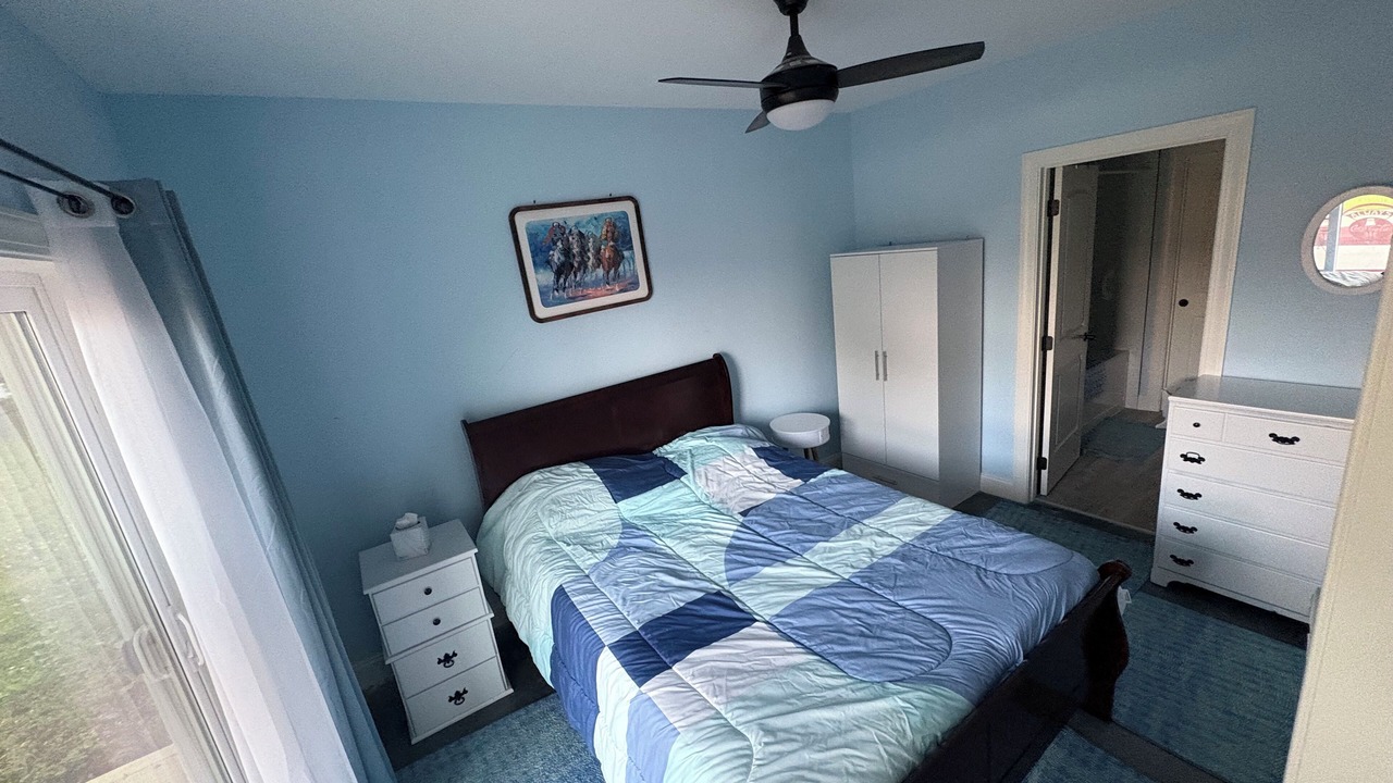 Photo of Bedroom in Jefferson City