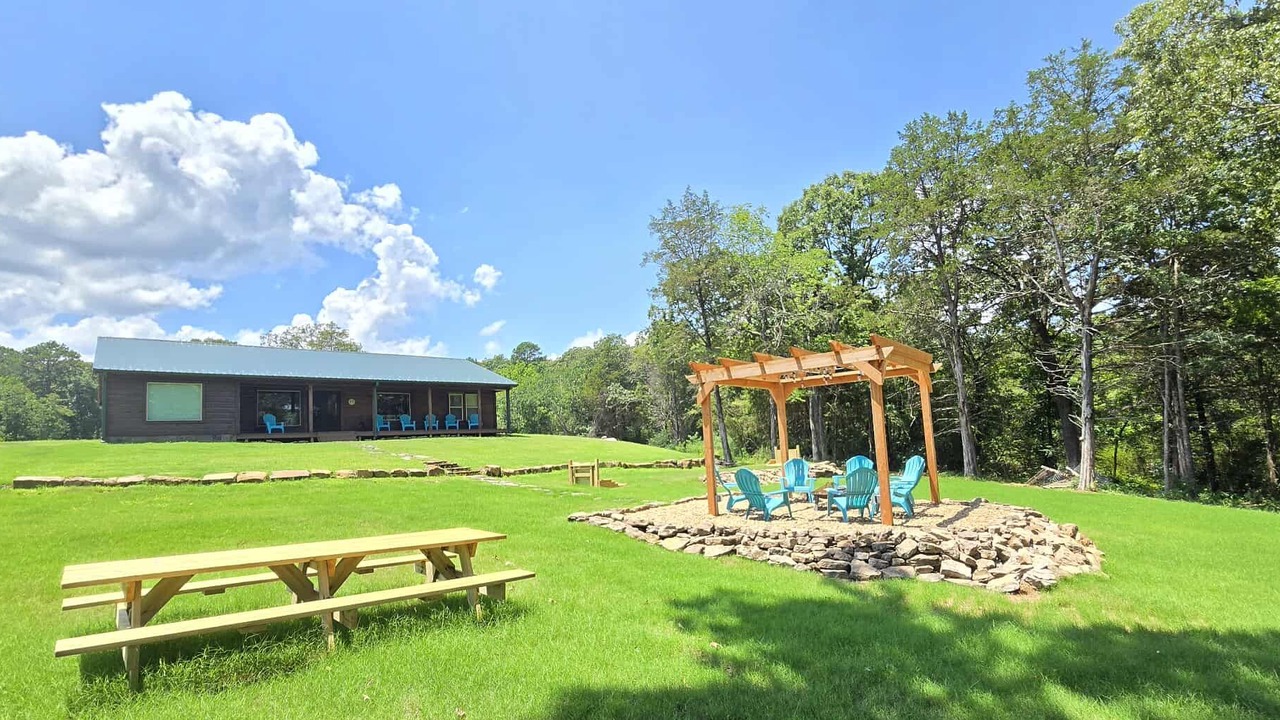 Photo of Outdoor in Higden