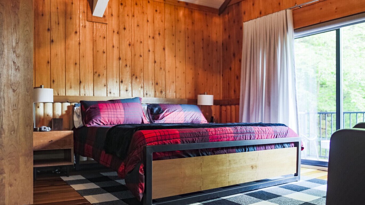 Photo of Bedroom in Maple Hill