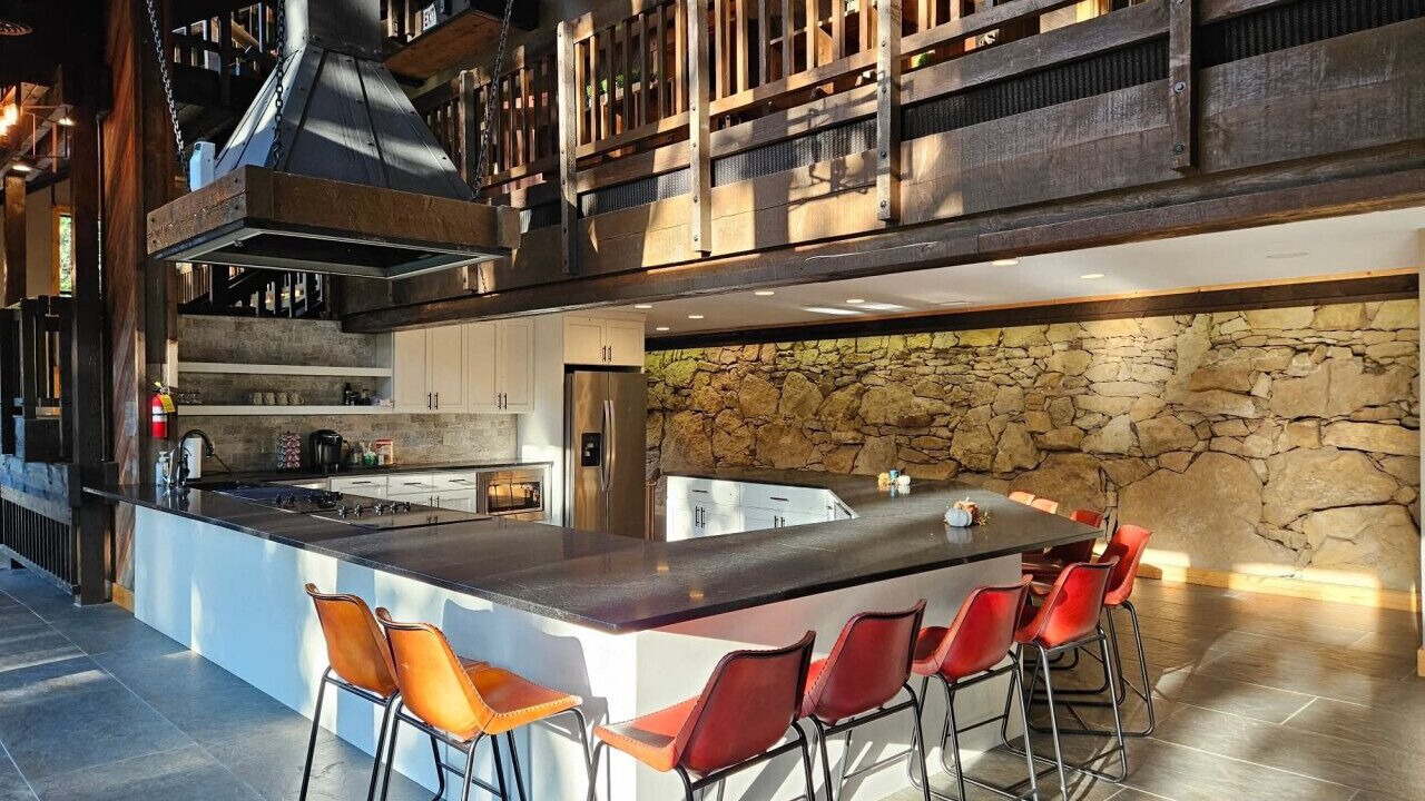Photo of Kitchen in Maple Hill