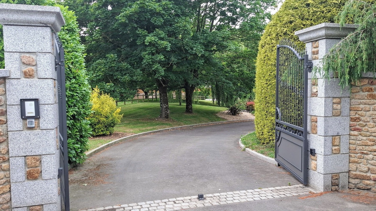 Photo of Outdoor in Le Val-Saint-Pere