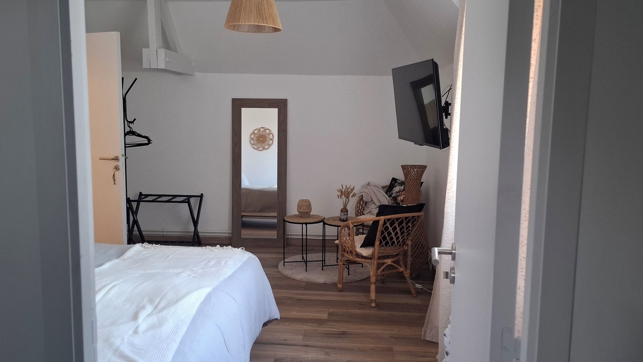 Photo of Bedroom in Le Val-Saint-Pere