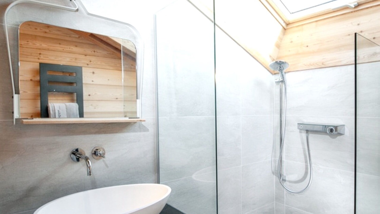 Photo of Bathroom in Samoens