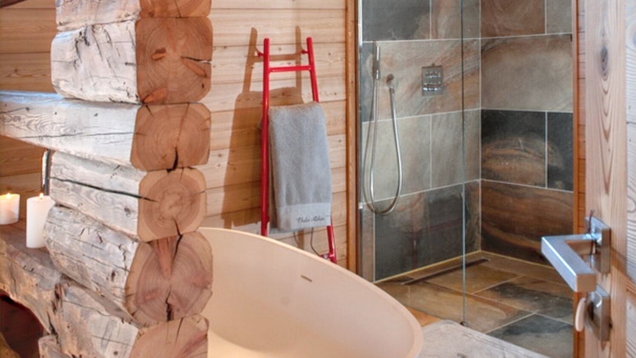 Photo of Bathroom in Samoens