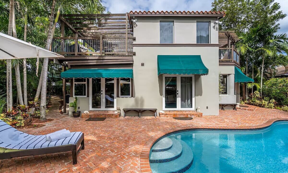 Photo of Outdoor in Northeast Miami