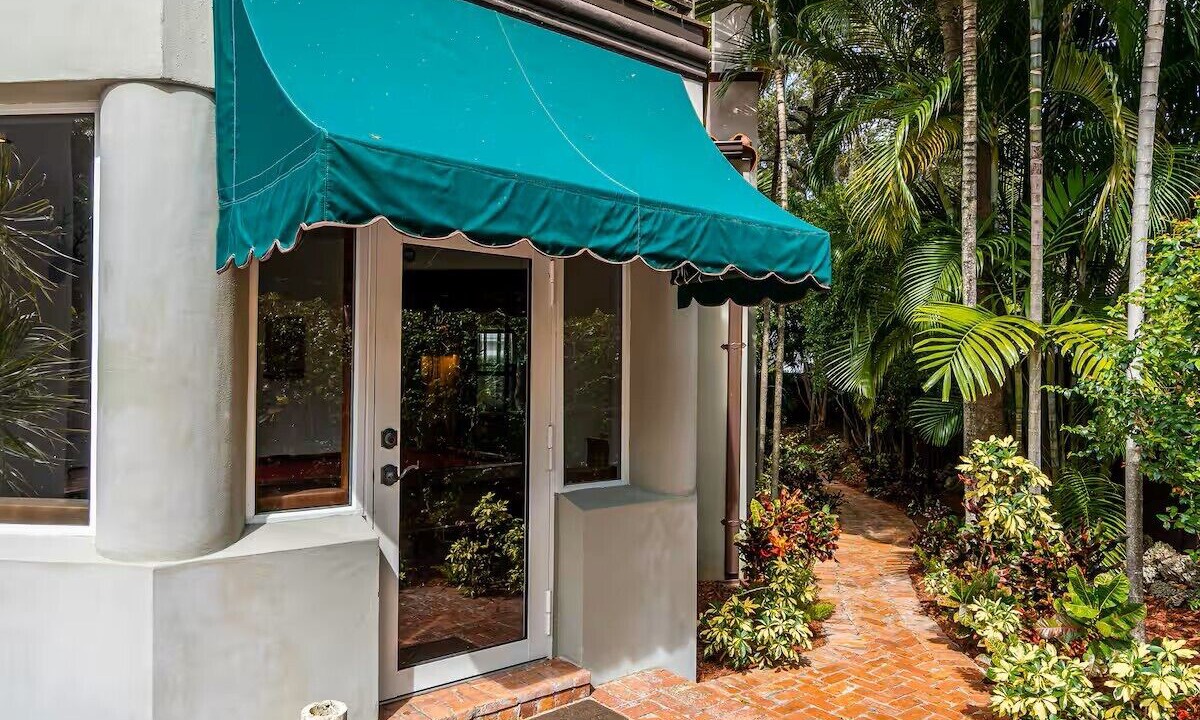 Photo of Outdoor in Northeast Miami
