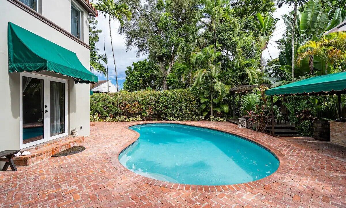 Photo of Outdoor in Northeast Miami