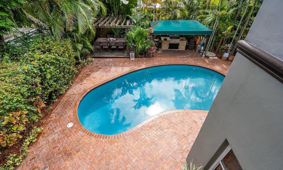 Photo of Outdoor in Northeast Miami