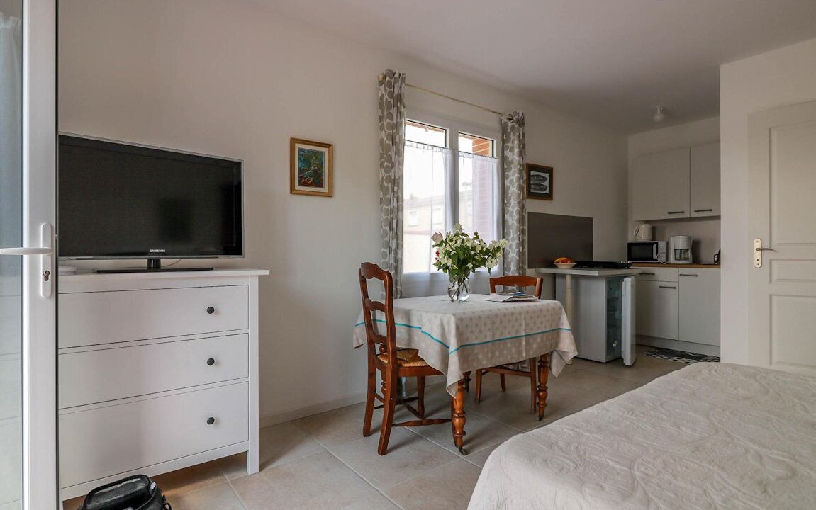 Photo of Bedroom in La Salvetat-Saint-Gilles