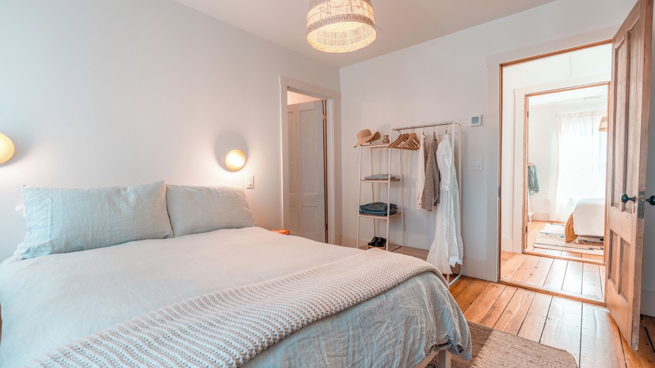 Photo of Bedroom in Wakefield-Peacedale