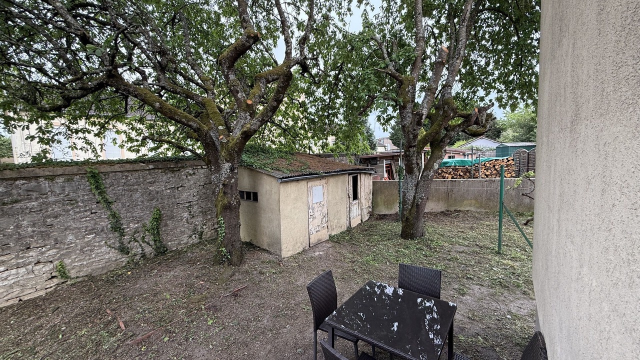 Photo of Outdoor in Saint-Laurent-dAndenay