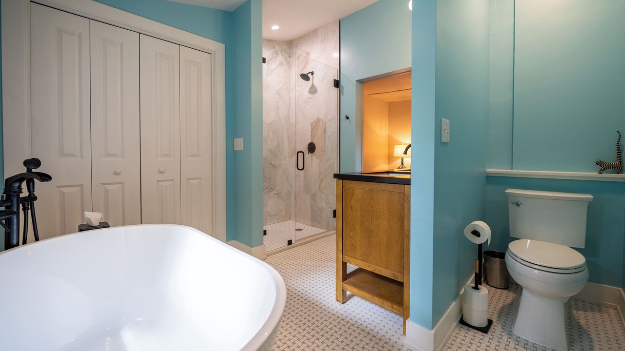 Photo of Bathroom in Lawrence