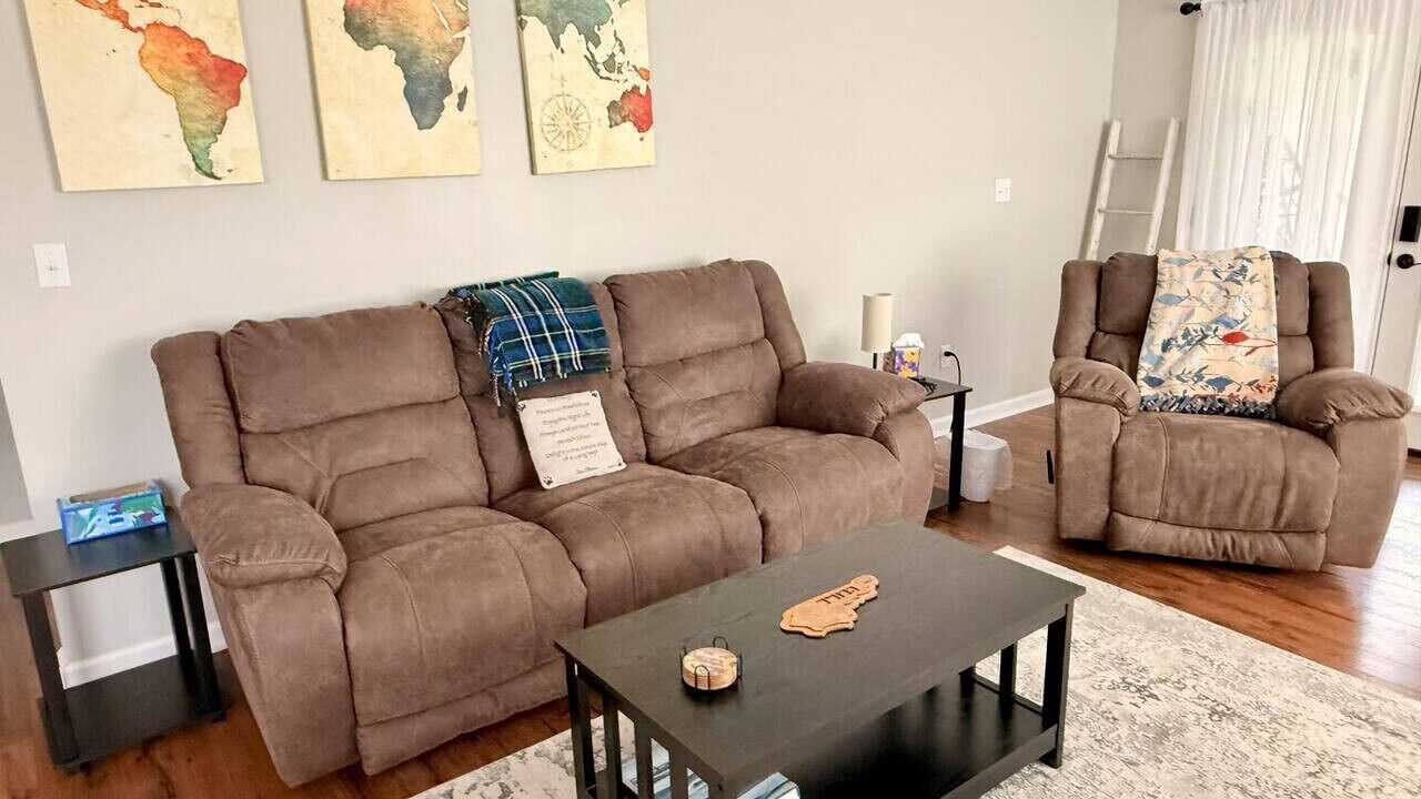 Photo of Livingroom in Beattyville