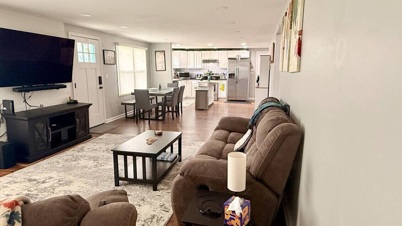 Photo of Livingroom in Beattyville