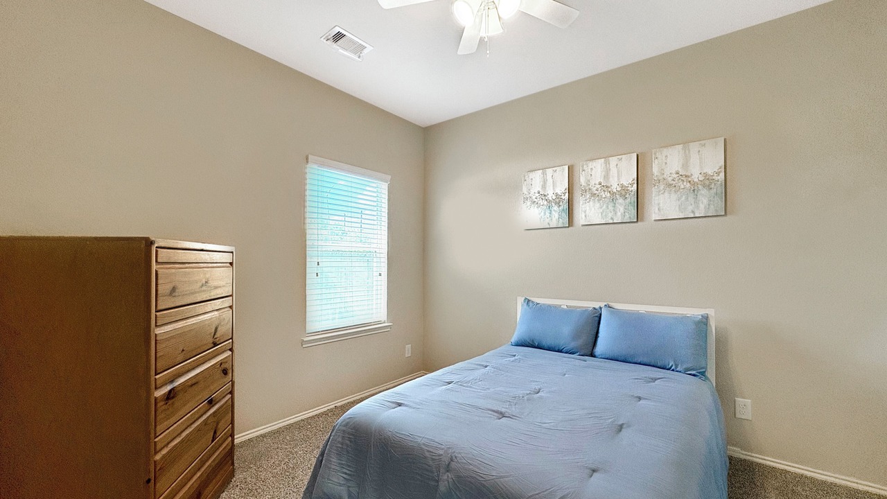 Photo of Bedroom in Atascocita