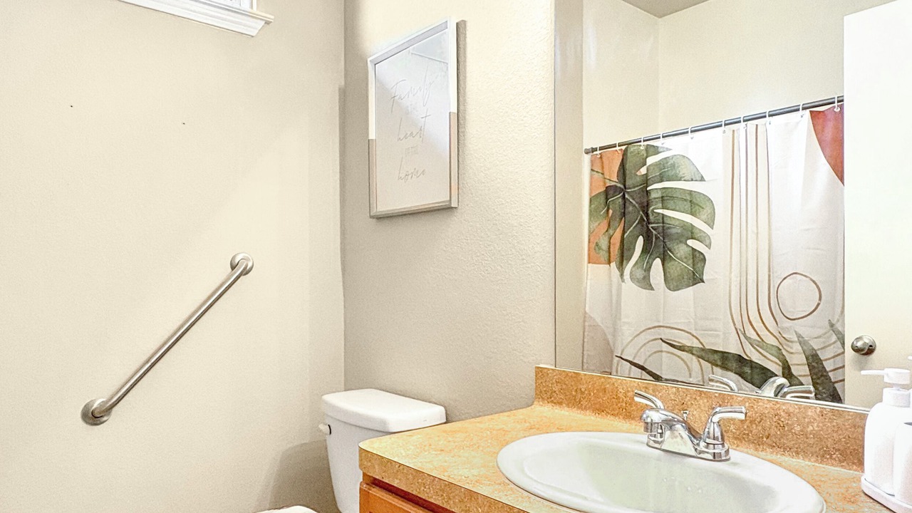 Photo of Bathroom in Atascocita