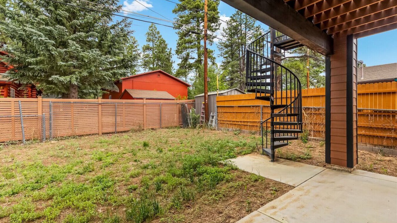 Photo of Outdoor in Mountainaire