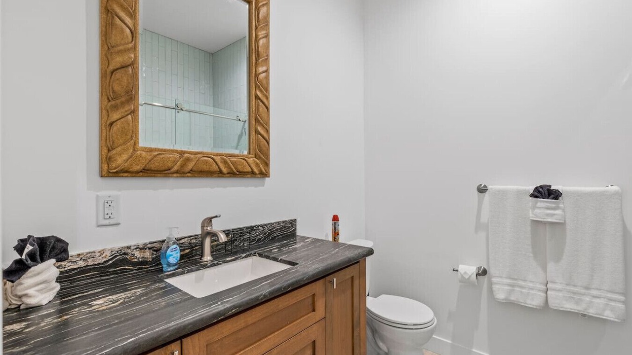 Photo of Bathroom in Mountainaire