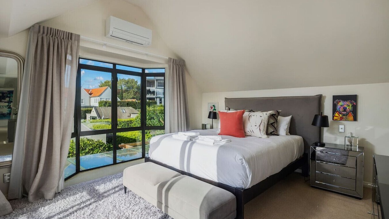 Photo of Bedroom in Parnell