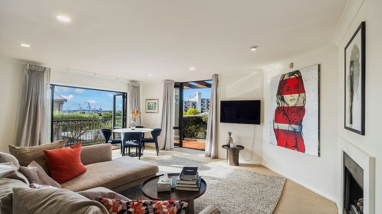 Photo of Livingroom in Parnell