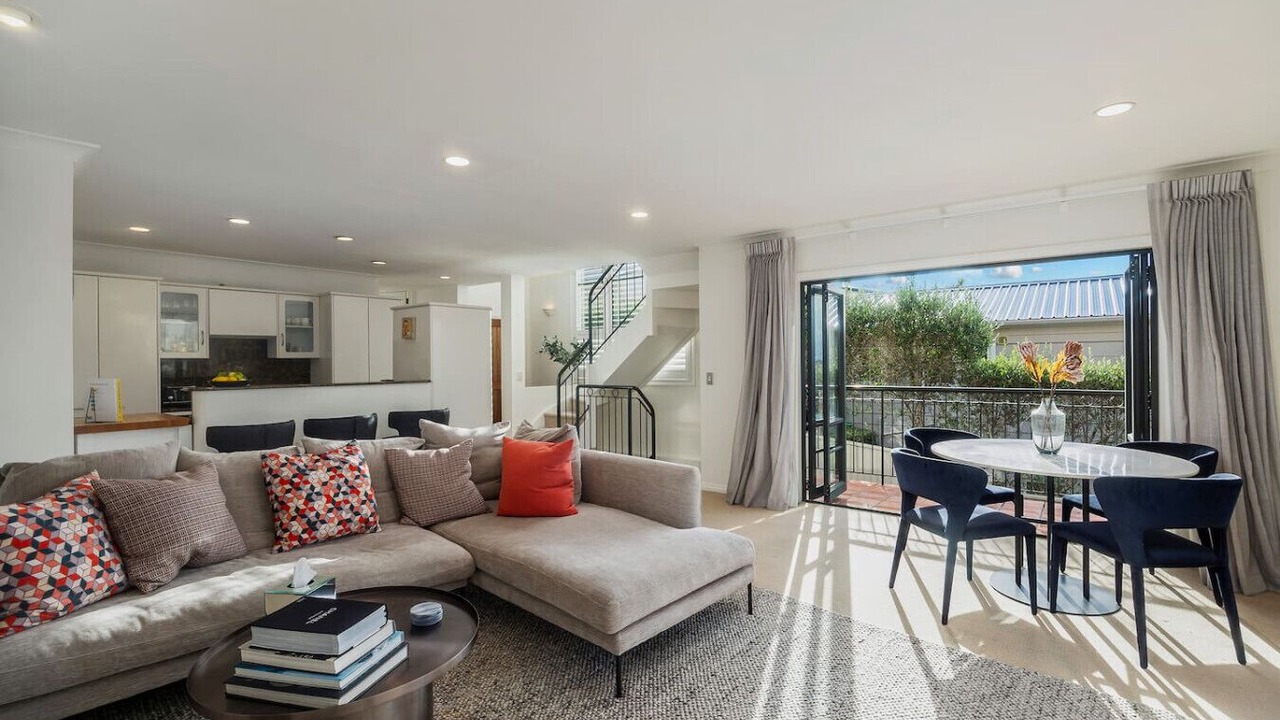 Photo of Livingroom in Parnell