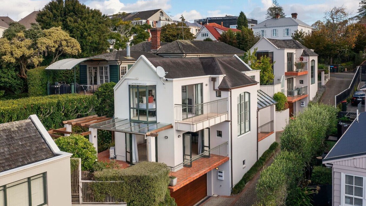 Photo of Outdoor in Parnell