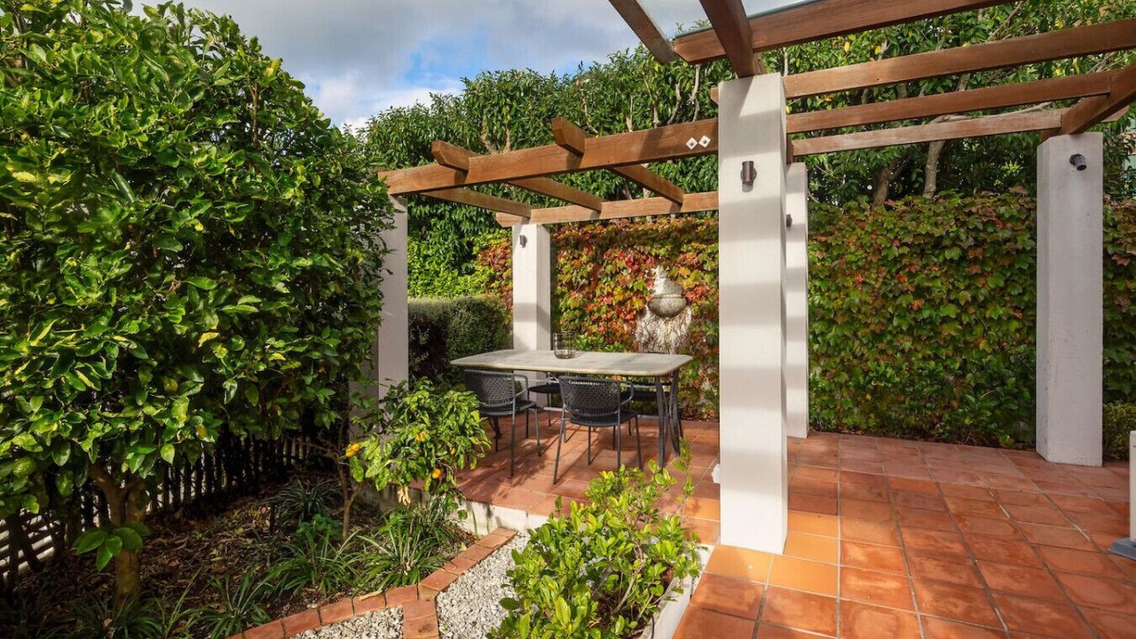 Photo of Outdoor in Parnell