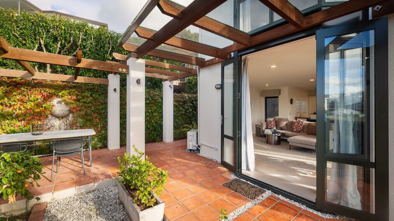 Photo of Outdoor in Parnell