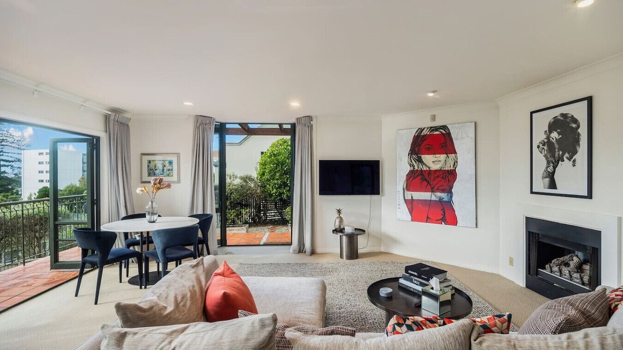 Photo of Livingroom in Parnell