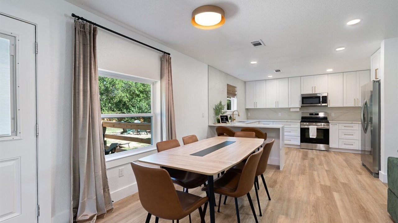 Photo of Kitchen in Round Rock Original Plat