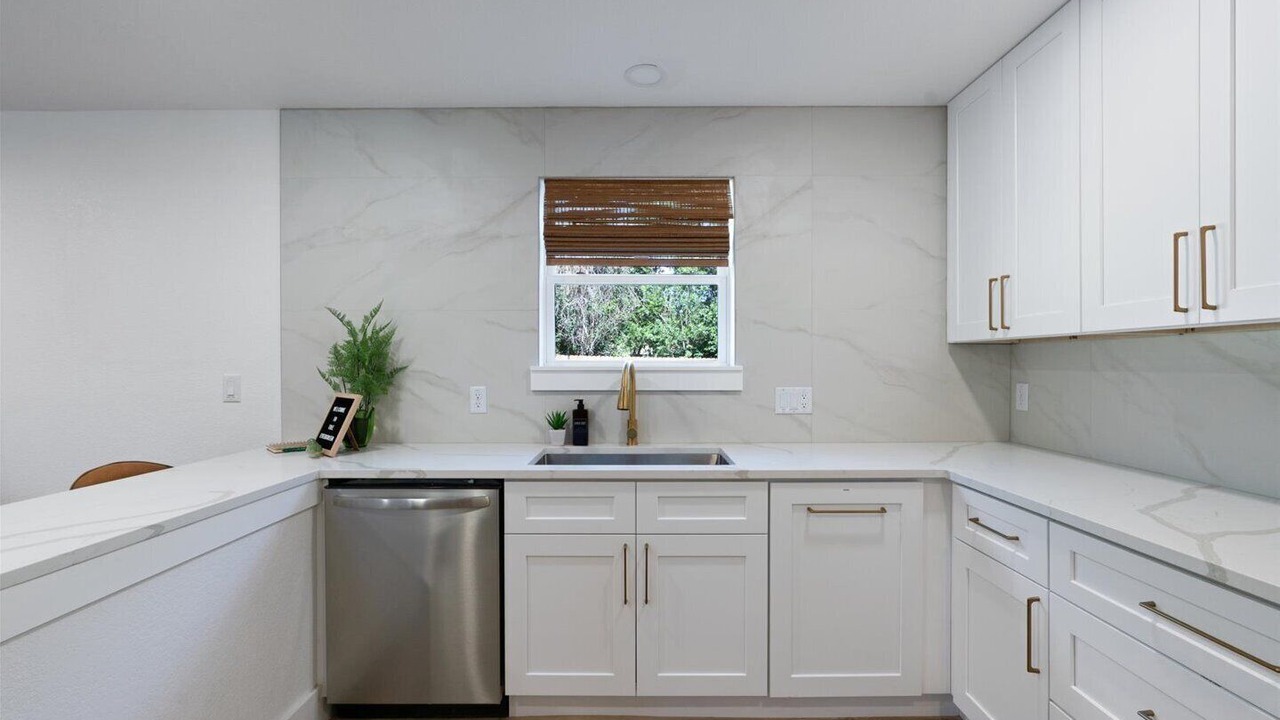 Photo of Kitchen in Round Rock Original Plat