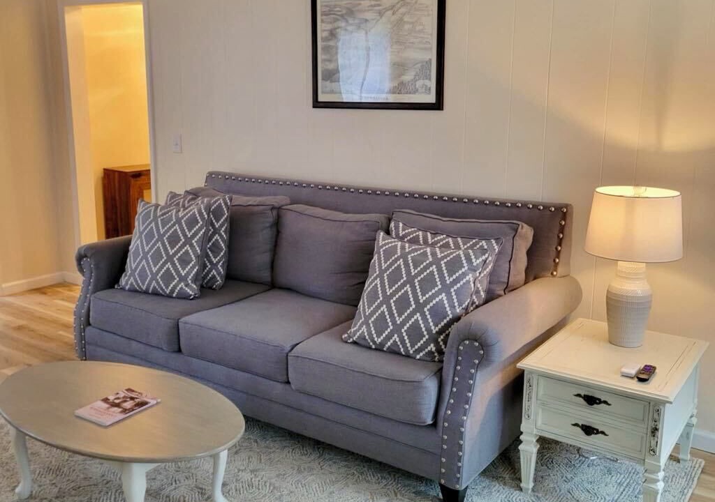 Photo of Livingroom in Canandaigua