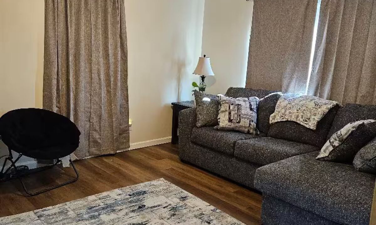 Photo of Livingroom in Lawrenceburg