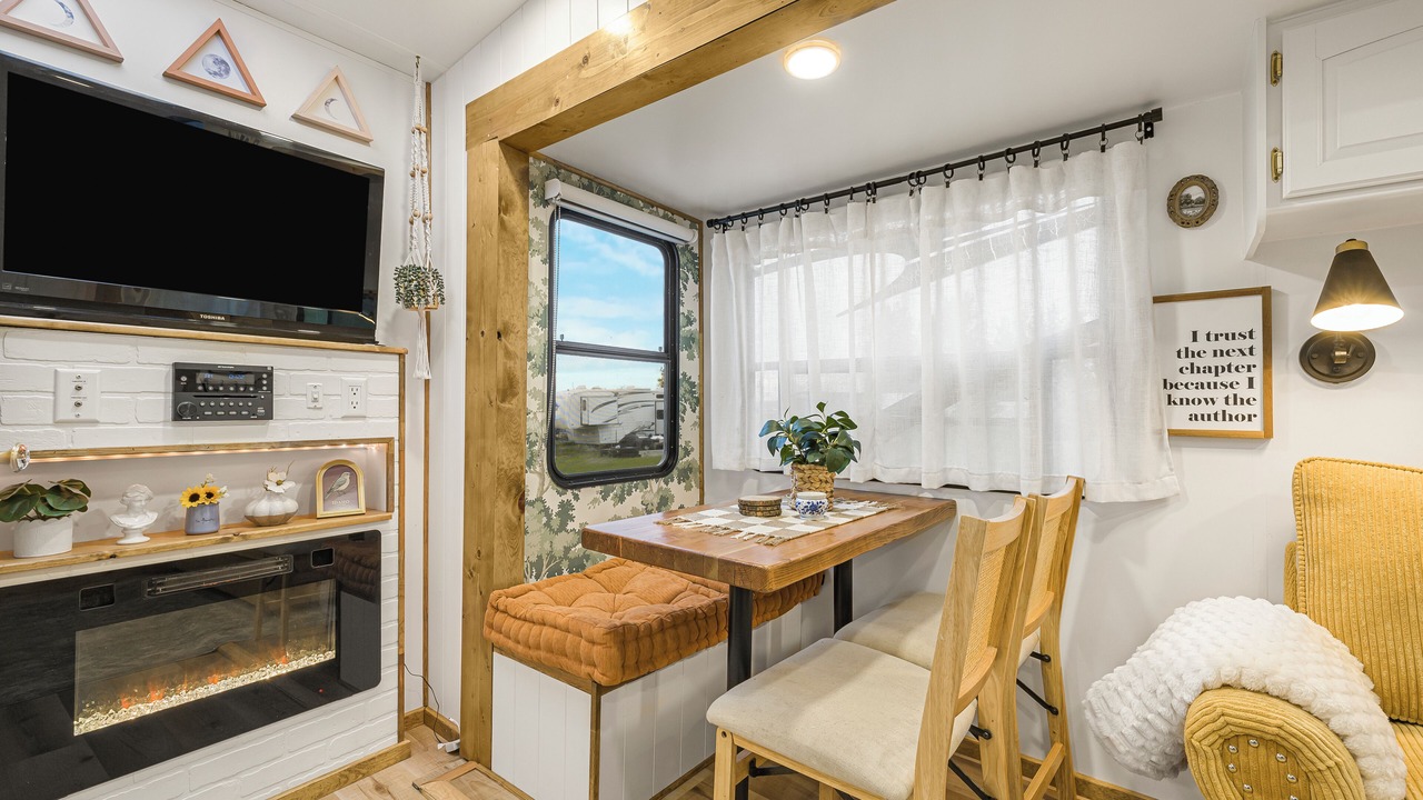 Photo of Others in Felt