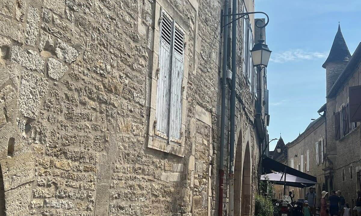 Photo of Others in Martel