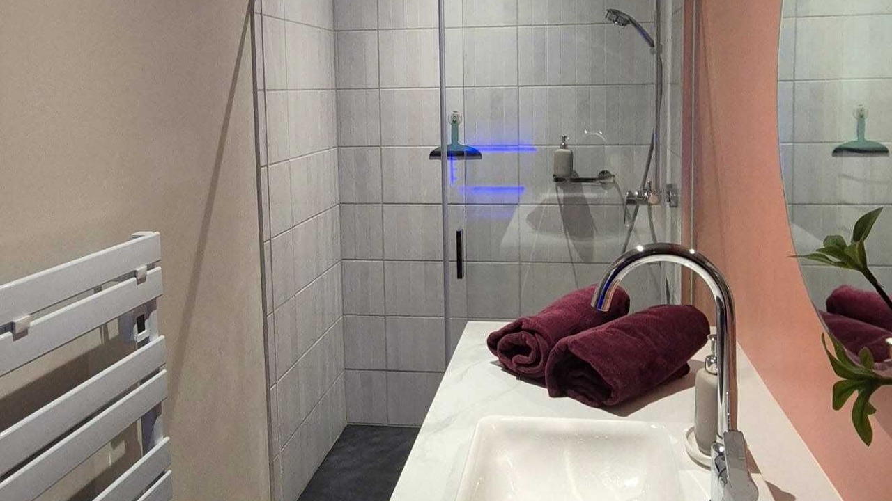 Photo of Others in Martel