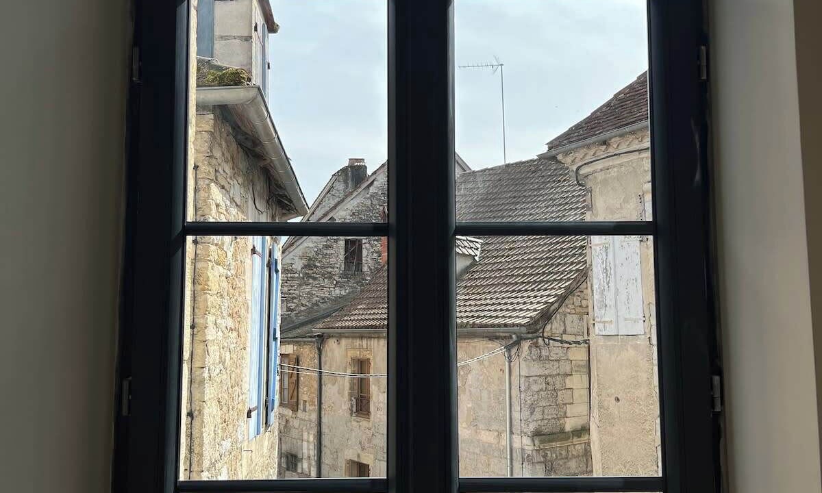 Photo of Others in Martel