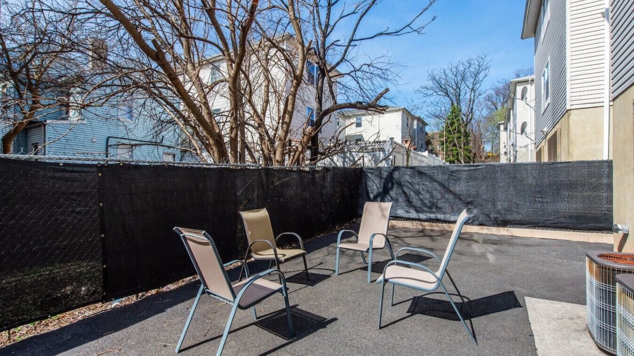 Photo of Patio Balcony in Newark