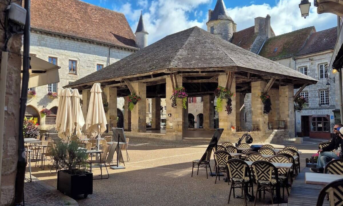 Photo of Outdoor in Martel