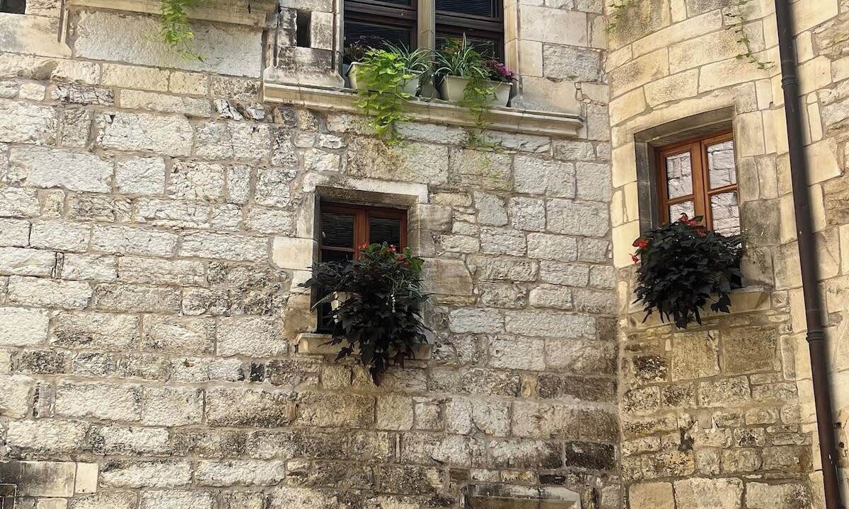 Photo of Outdoor in Martel