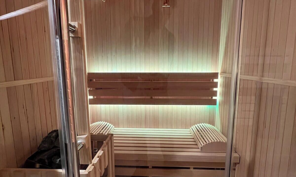 Photo of Others in Martel