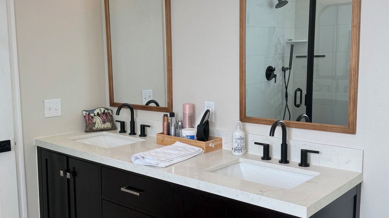 Photo of Bathroom in Fellowship